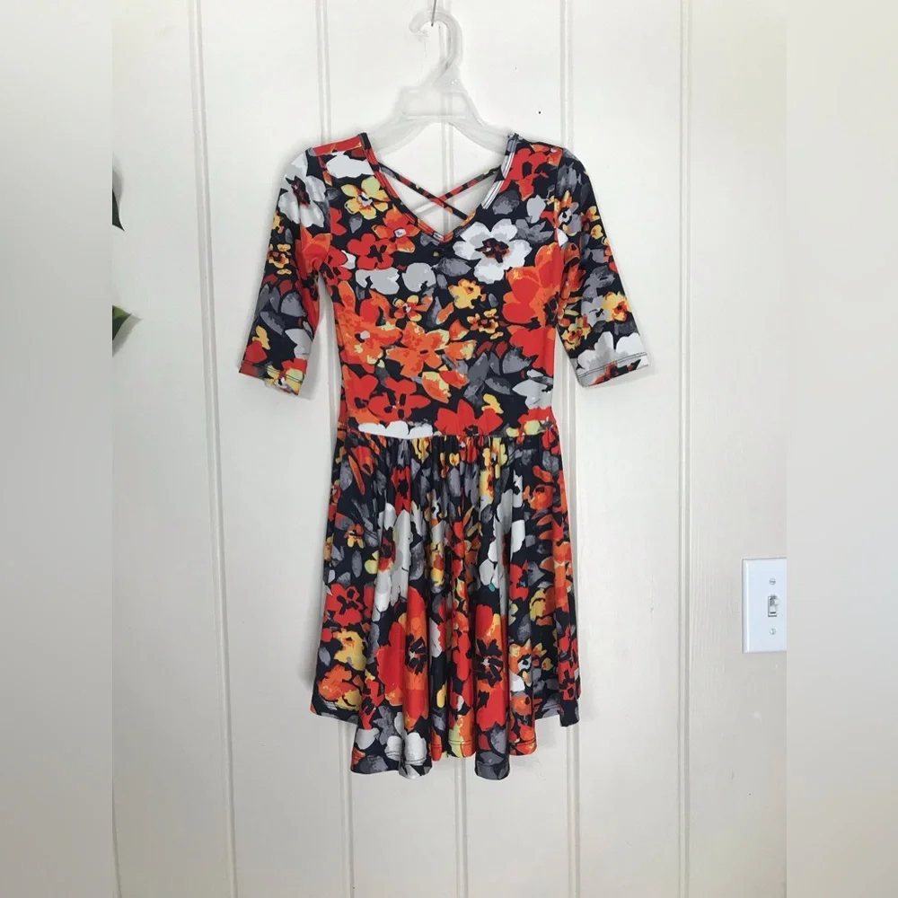 Girls Dot Dot Smile Multicolor Round Neck Graphic Flower Floral Dress 5 / 6 XS